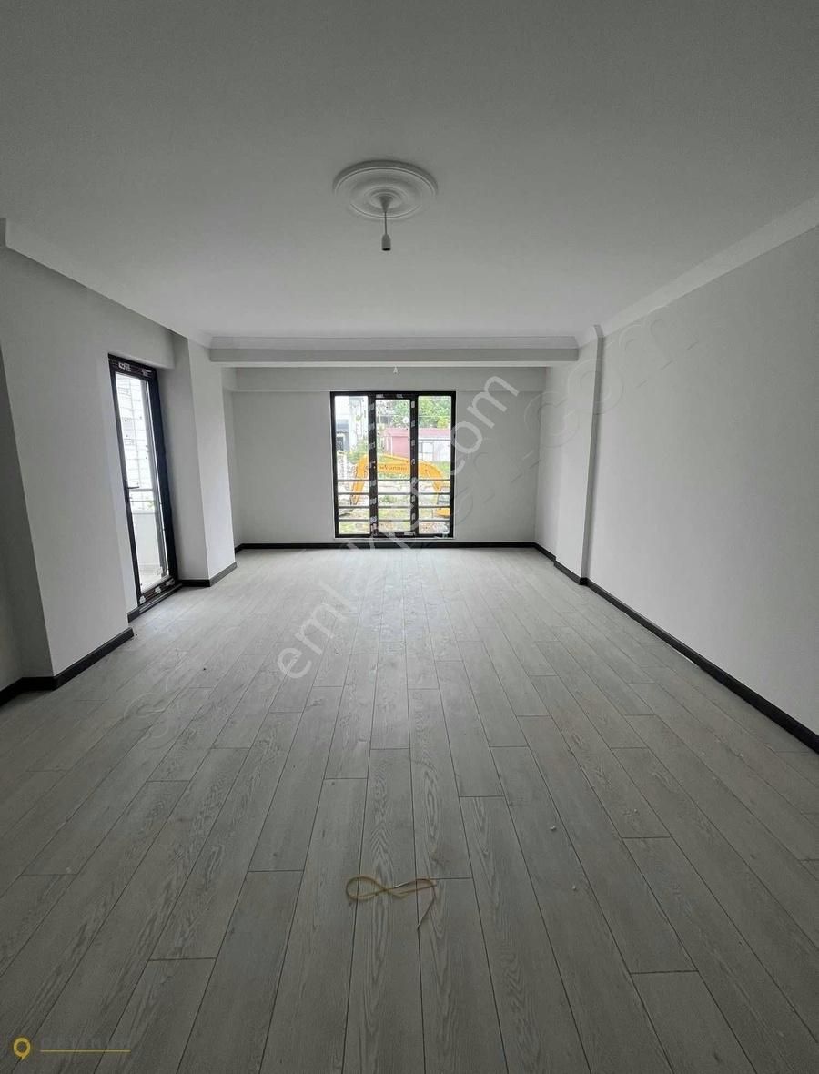 Başiskele Yeşilyurt Satılık Daire OPTİMUM GY'DEN GENİŞ KULLANIŞLI 3+1 ARA KAT SIFIR DAİRE