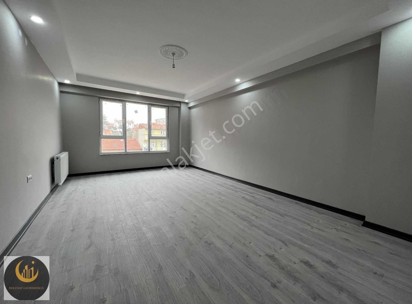 Tepebaşı Çamlıca Satılık Daire Dolunay Gayrimenkulden Çamlıca Mahallesi 120m2 3+1 Satılık Daire