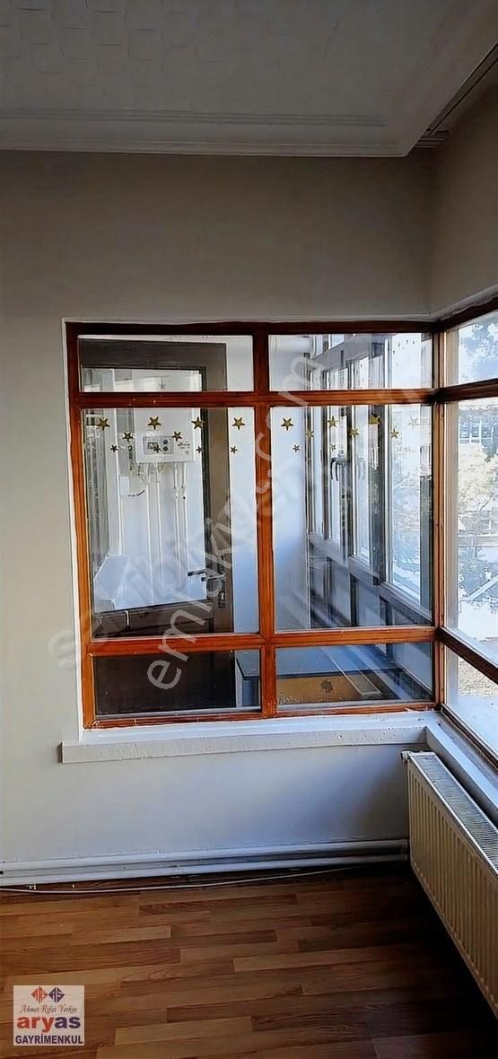 Çankaya Çamlıtepe Kiralık Daire KURTULUŞ' DA 2.KATTA KİRALIK 2+1 DAİRE