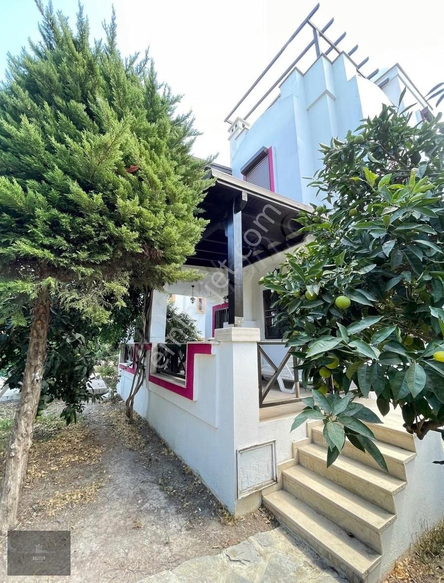 Bodrum Yalıkavak Satılık Villa Yalıkavak Merkez Sahile 150 M Mesafede Satılık Villa