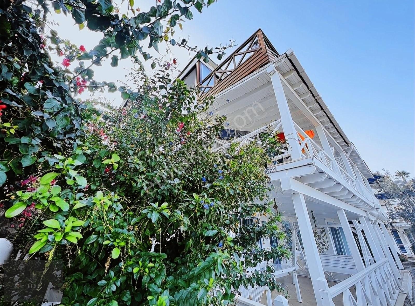 Bodrum Yalıkavak Panoramik Marina Manzaralı 3+2 Satılık Villa - Görsel 5