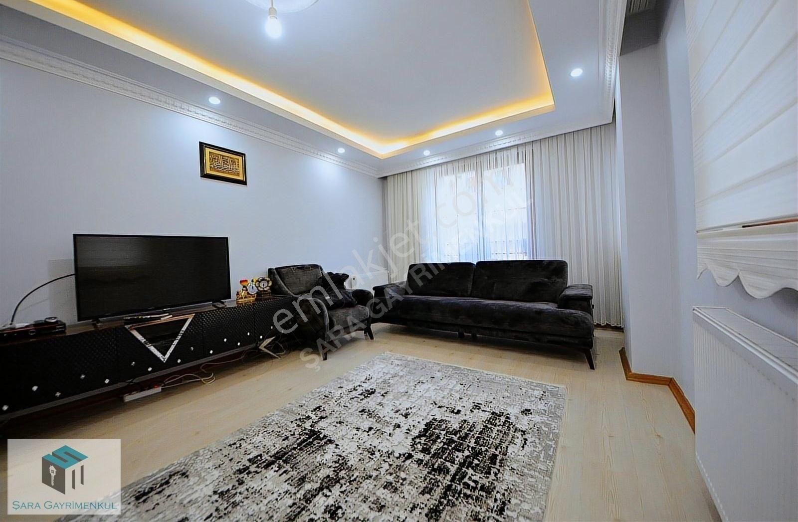 Darıca Nenehatun Satılık Daire SİTE İÇİ 3+1 120 M2 ASANSÖRLÜ OTOPARKLI GÜVENLİKLİ ARA KAT DAİRE