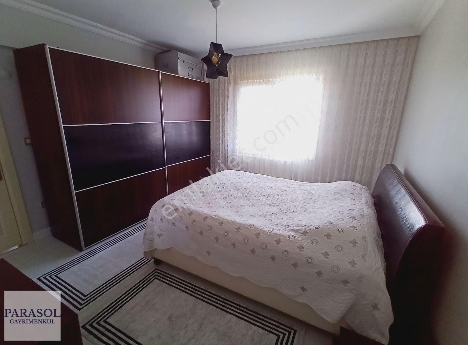 Beylikdüzü Yeşilkent 2 Sitesi Peyzaj Cephe Satılık 3+1 Daire - Görsel 4