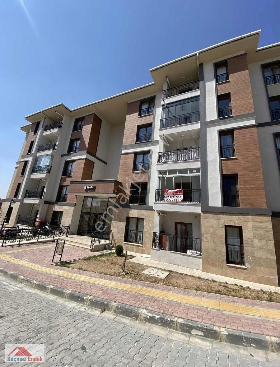 Selçuklu Akademi Kiralık Daire ARDIÇLI TOKI 3.ETAP 3+1 KİRALIK DAİRE