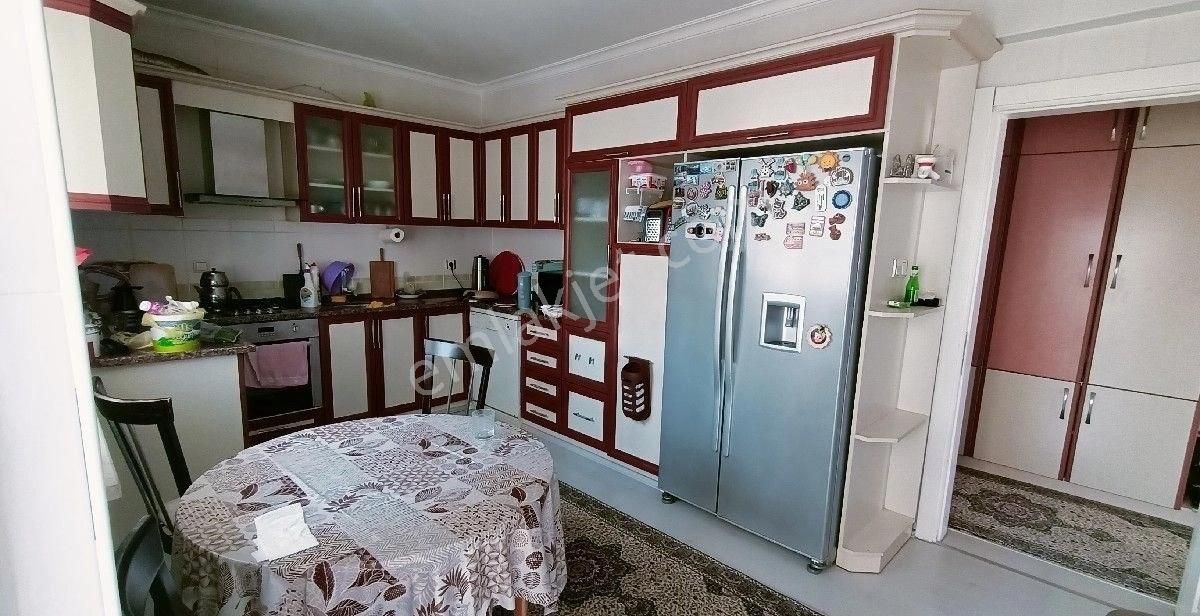 Muhittin Mahallesi 3+1 - 165m2 Satılık Ferah Daire - Görsel 13