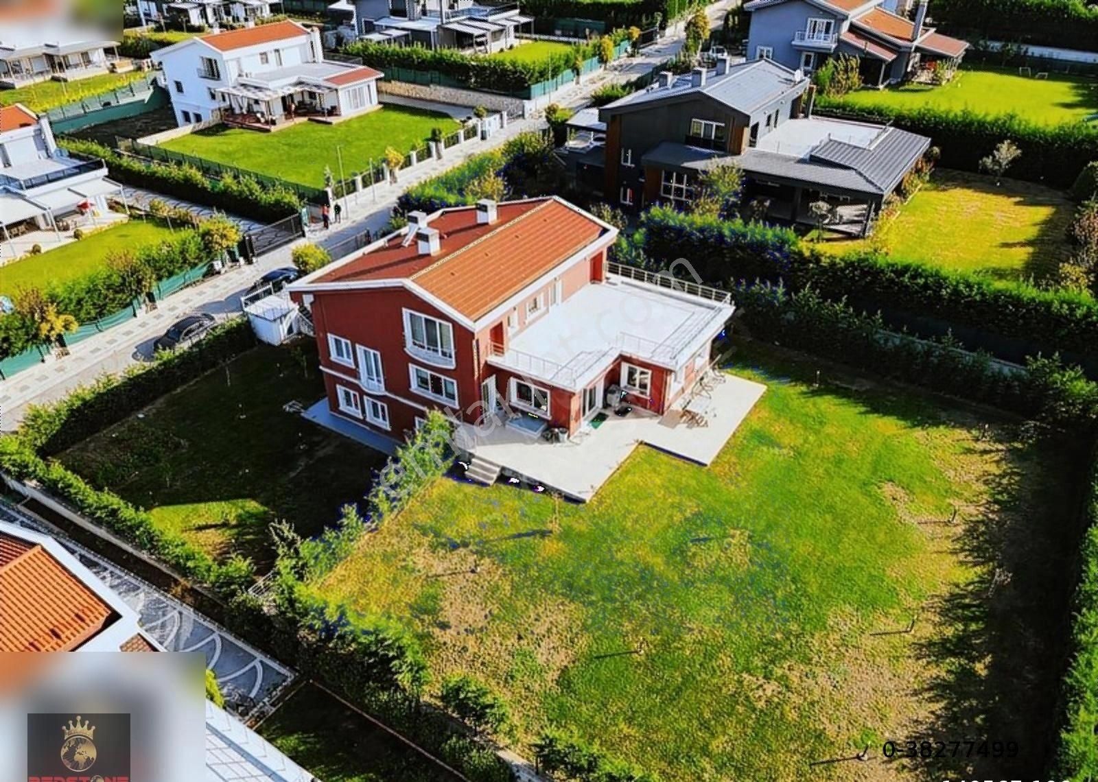 Büyükçekmece Karaağaç Satılık Villa Büyükçekmece Karaağaç Doğa Evler Satılık 6+2 villa1500m2 arsa