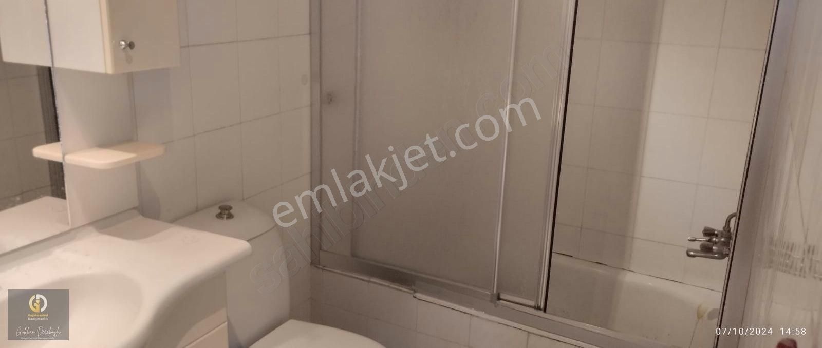 Karşıyaka Bahçelievler Kiralık Daire Karşıyaka Bahçelievler Belediye YakınMahallesi Kiralık 3+1 Daire