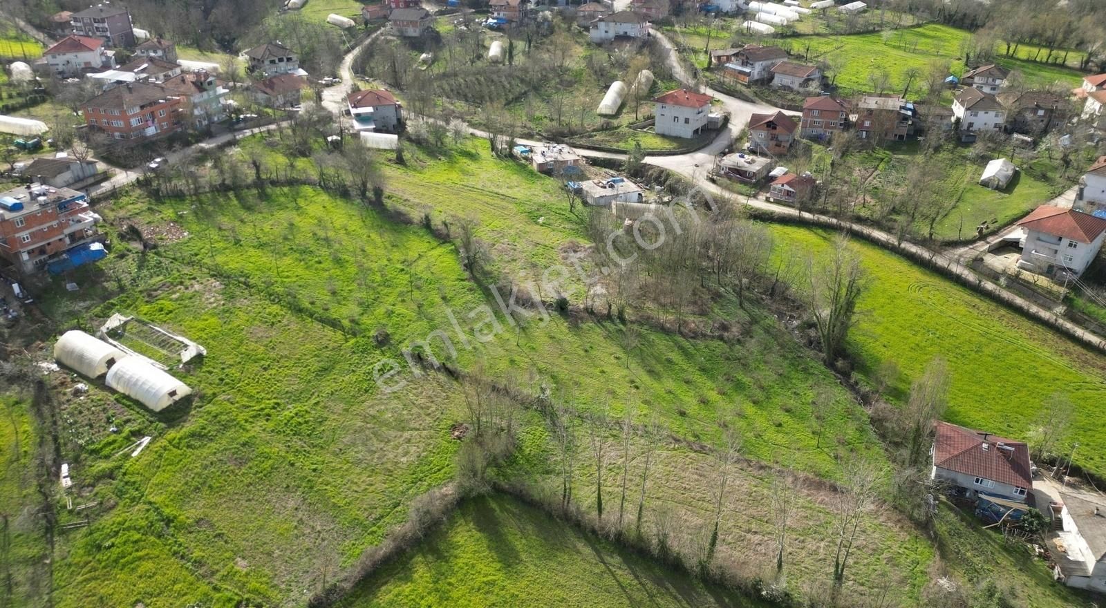 Bartın Merkez Geriş Köyü (Yukarı) Satılık Konut İmarlı ALTIN EMLAKTAN GERİŞ KÖYÜ'NDE İMARLI SATILIK 3 ADET PARSEL