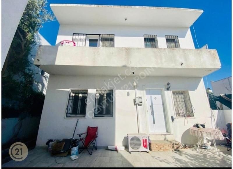 Bodrum Çarşı Satılık Müstakil Ev CENTURY21 DEN ÇARŞI MAHALLESİN DE 3 AYRI DAİRELİ BİNA..