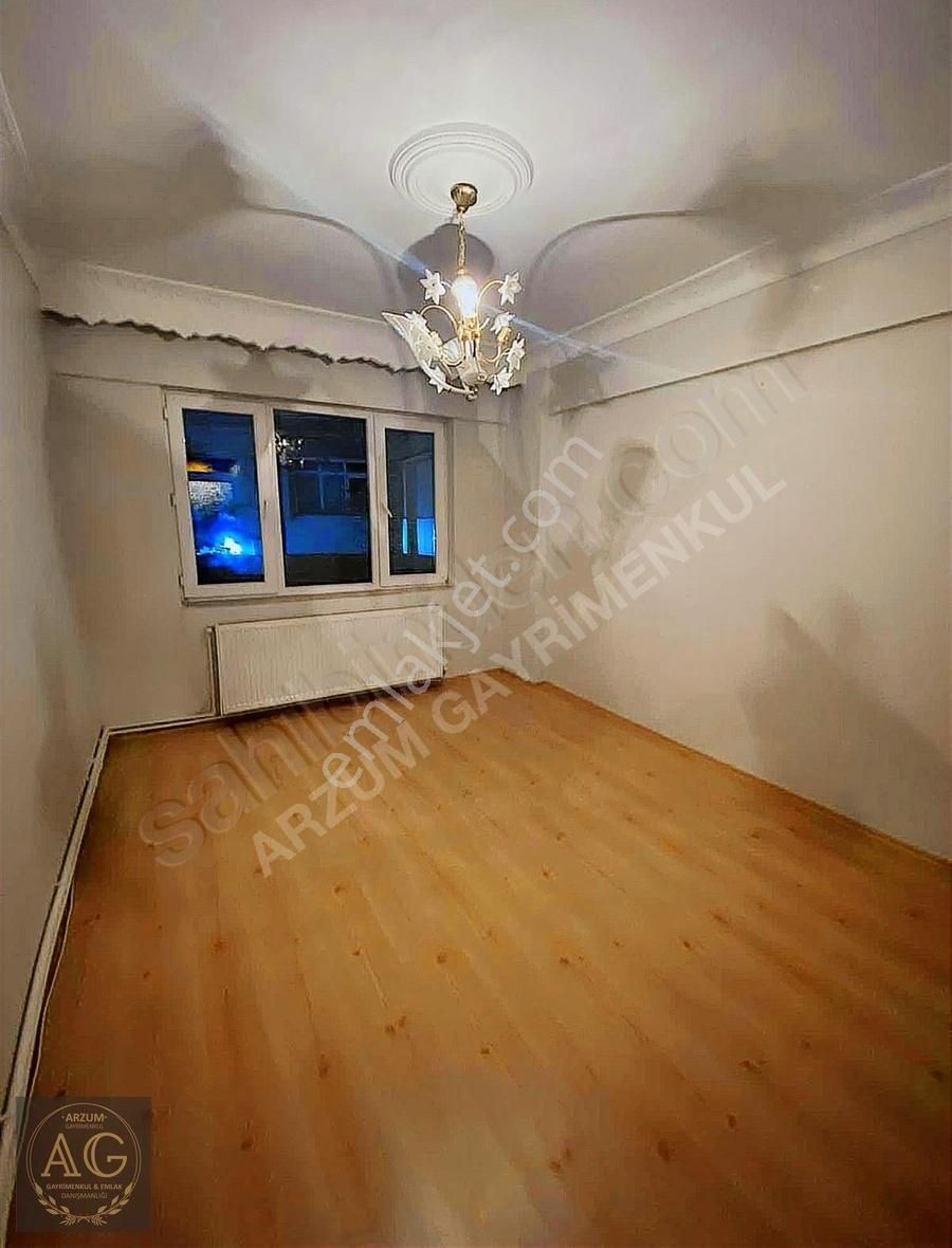 Gönen Akçaali Kiralık Daire KURTULUŞ CADDESİ TERASLI KİRALIK 140M2 3+1 DAİRE 20.000 TL