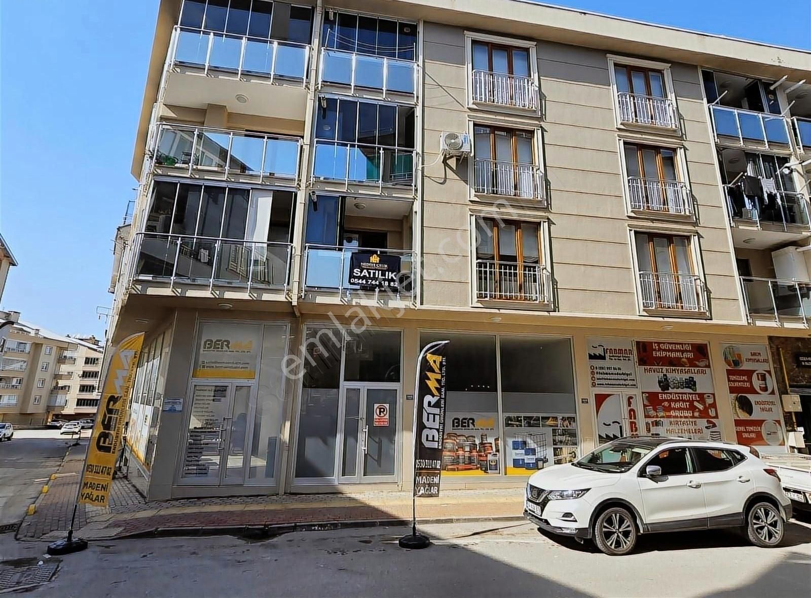 Nilüfer Üçevler Satılık Daire ÜÇEVLER MAHALLESİNDE MERKEZİ KONUMDA 2+1 SATILIK DAİRE