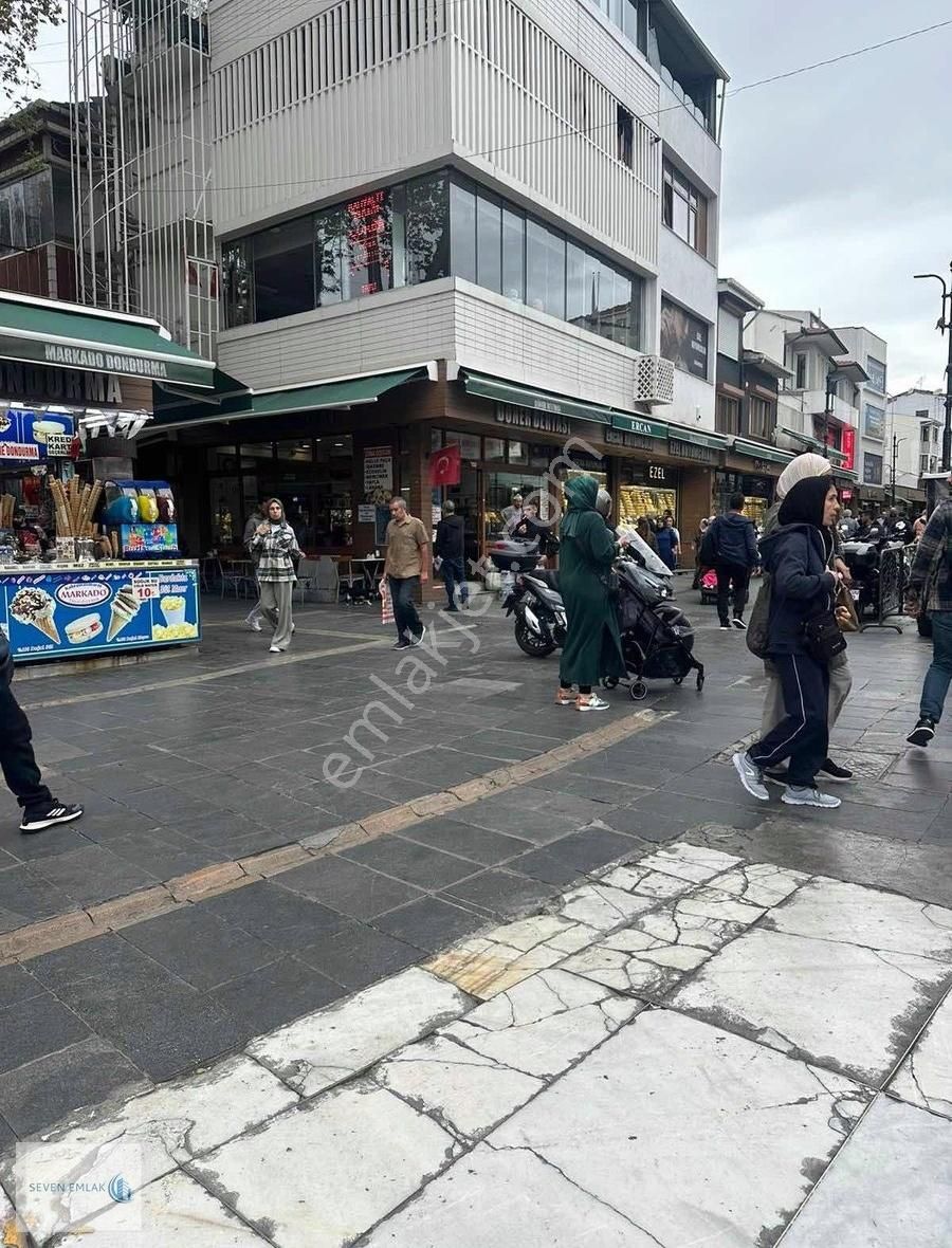 Eyüpsultan İslambey Devren Dükkan & Mağaza EYÜP SULTANDA DEVREN KİRALIK BAYAN GİYİM MAĞAZA