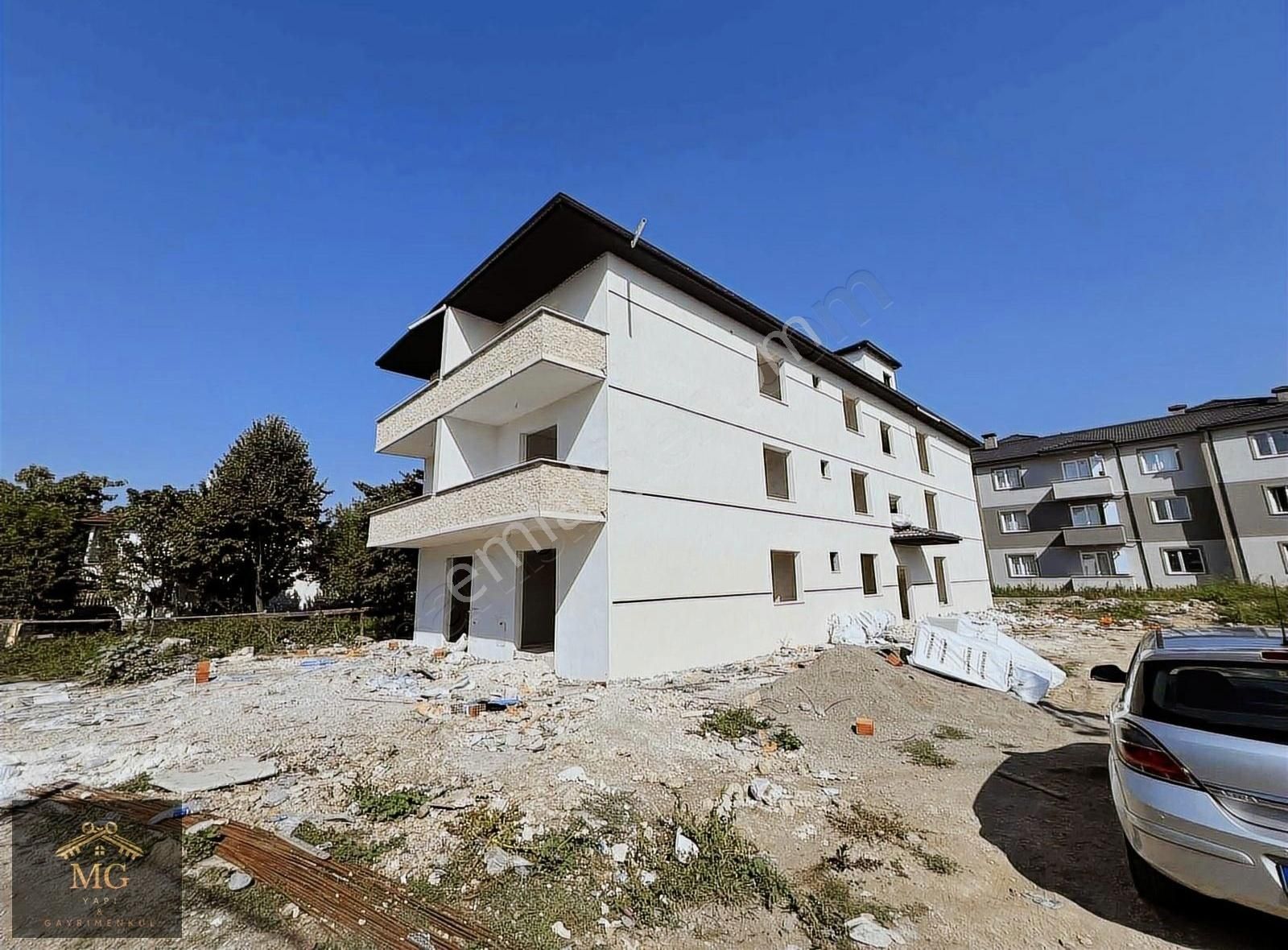 Akyazı Yeni Satılık Daire MÜKEMMEL KONUMDA MÜKEMMEL FIRSAT DAİRE