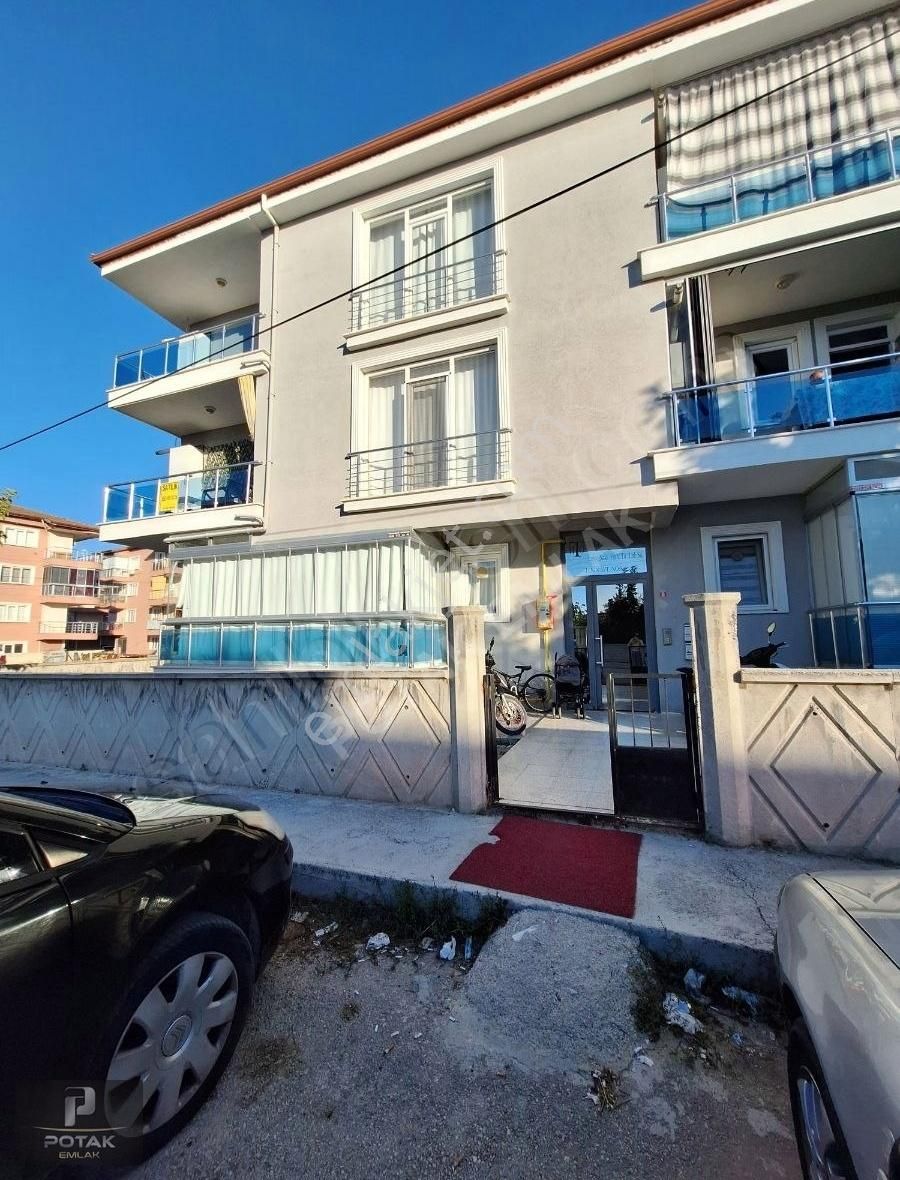 Burdur Merkez Aydınlıkevler Satılık Daire BURDUR MERKEZ AYDINLIKEVLER MAH. 3+1 SATILIK ARA KAT DAİRE