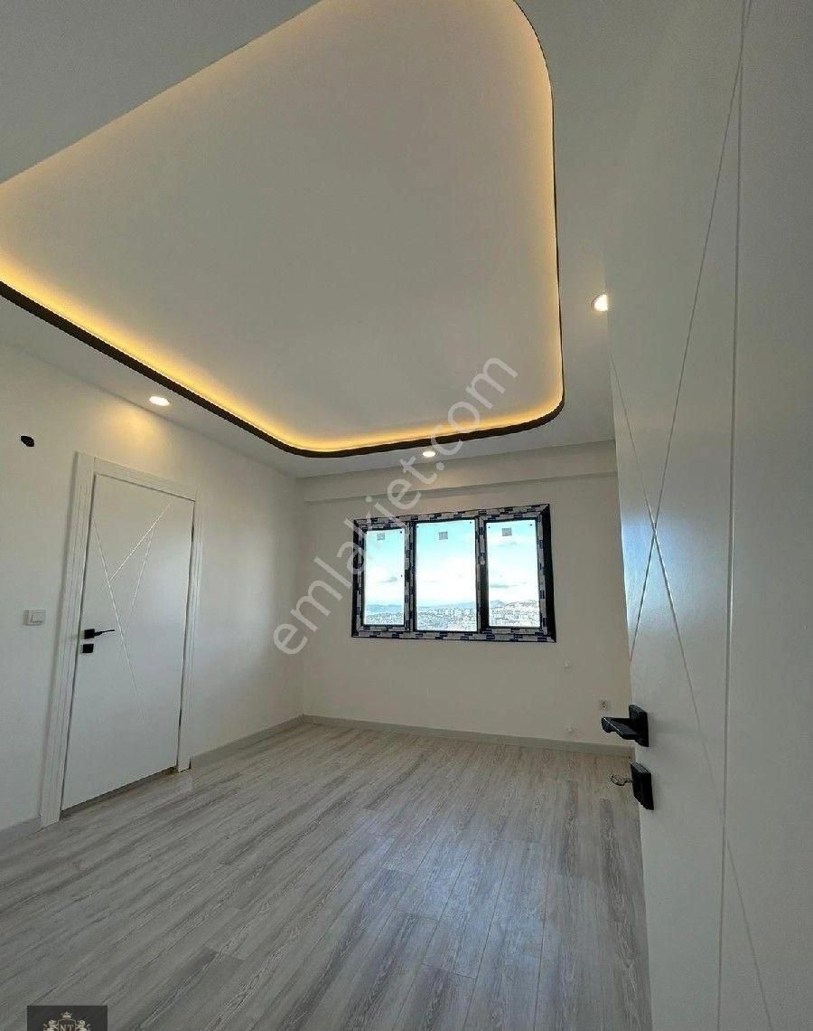 Kusadası Degırmenderede Satılık 1+1 Daıre - Görsel 2