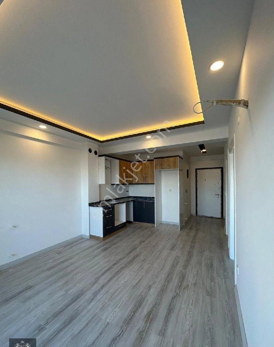 Kusadası Degırmenderede Satılık 1+1 Daıre - Görsel 16