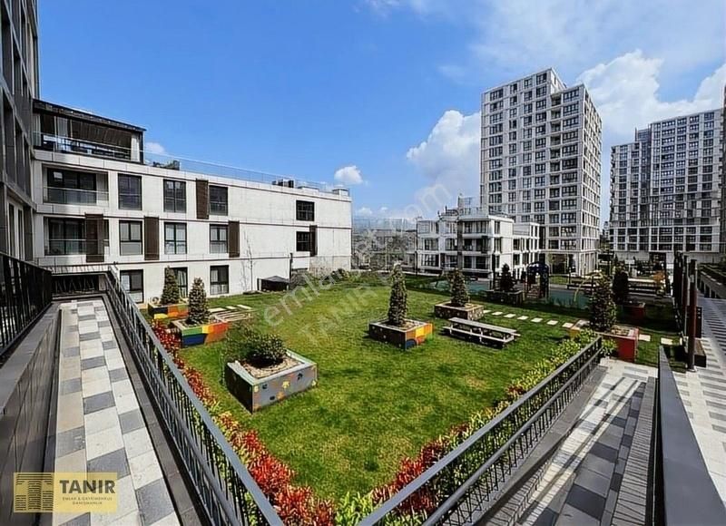 Başakşehir Bahçeşehir 2. Kısım Kiralık Daire STRADA AKZİRVE SİTESİN'DE KİRALIK LÜX SİTE İÇİ DAİRE