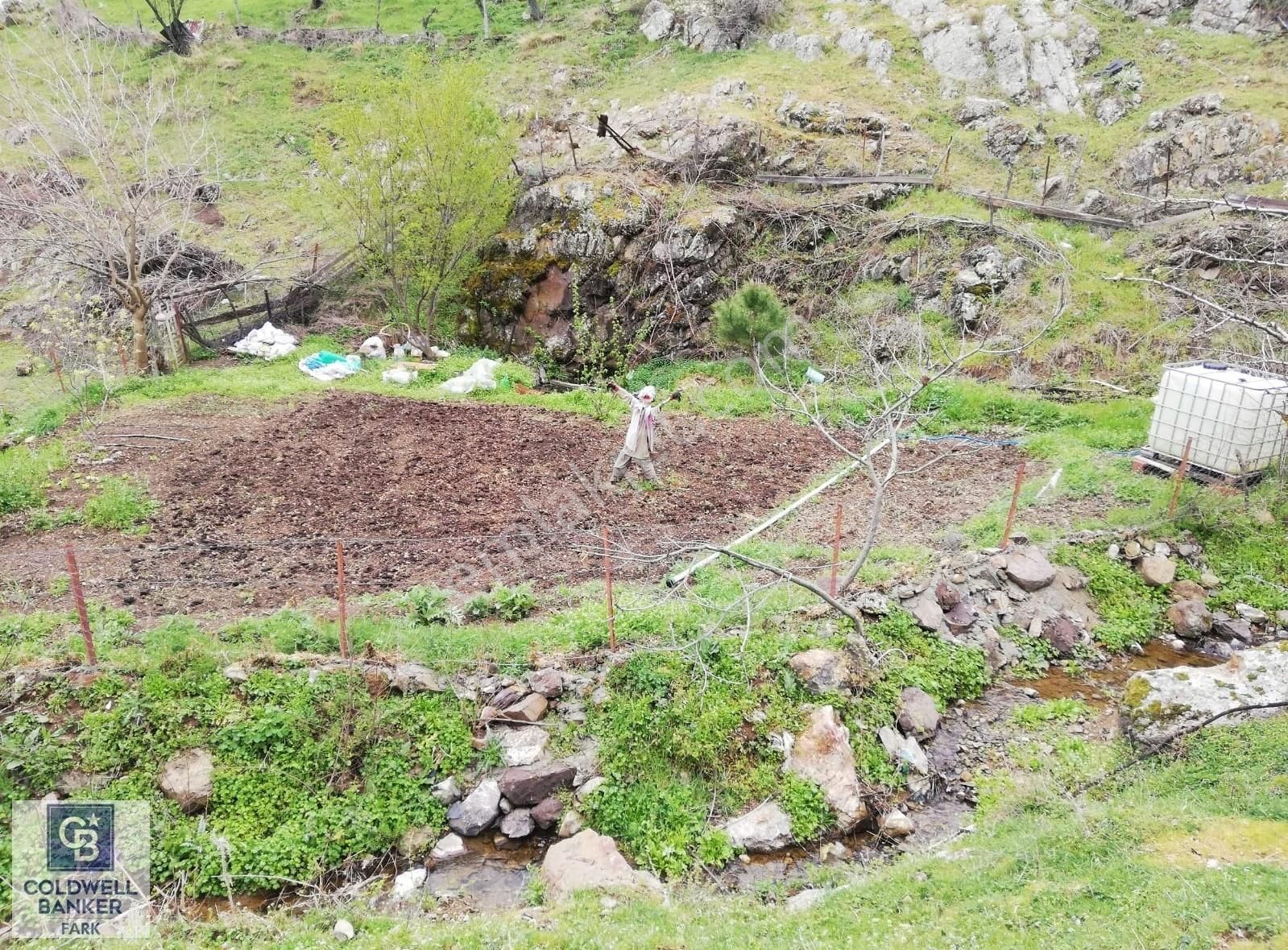 Bayramiç Kaykılar Köyü Satılık Konut İmarlı Çanakkale Bayramiç'de Yatırımlık Köy Evi Arsası