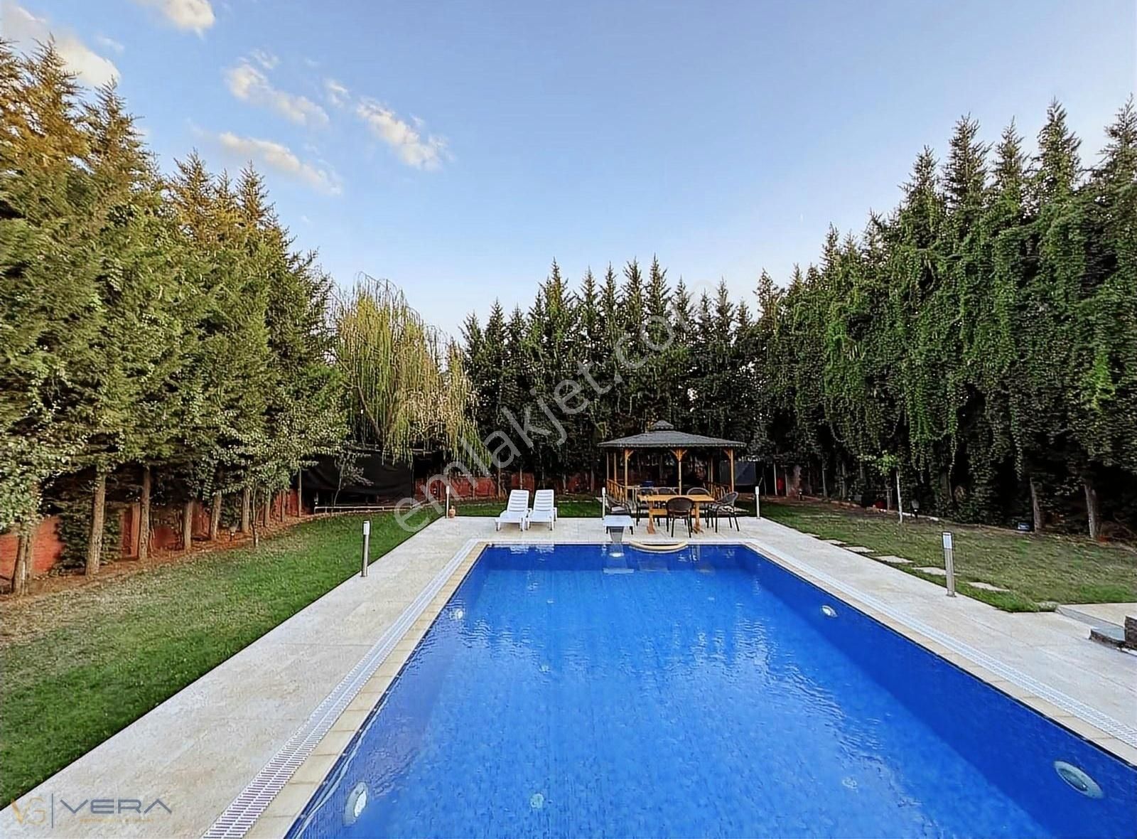 Şahinbey Burç Esentepe Satılık Villa Burç Esentepe Mh. Bireysel 925m2 Satılık Villa