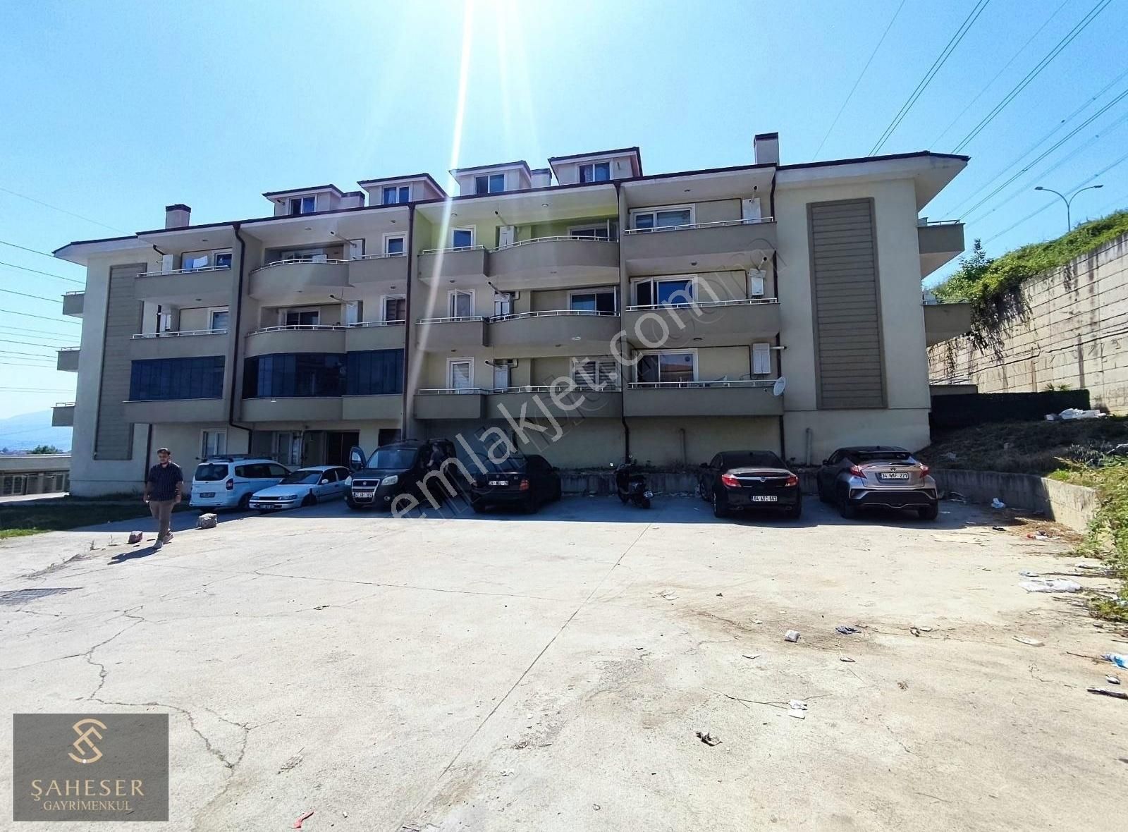 Serdivan Kemalpaşa Satılık Daire SERDİVAN ÜNİVERSİTESİ YAKINI KİRACILI EŞYALI 2+1 80 M² DAİRE