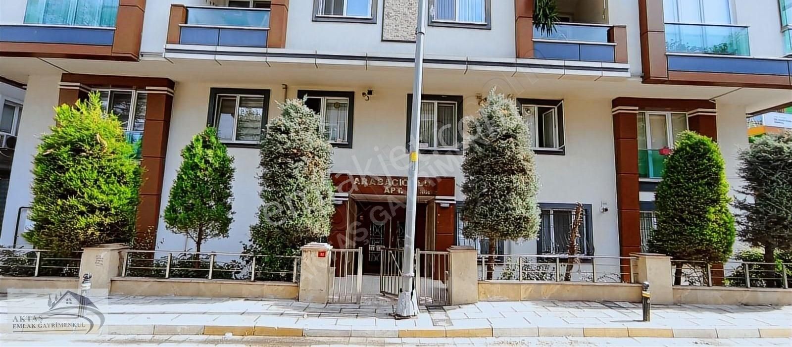 Küçükçekmece Cumhuriyet Kiralık Daire KİRALIK 2+1 DAİRE