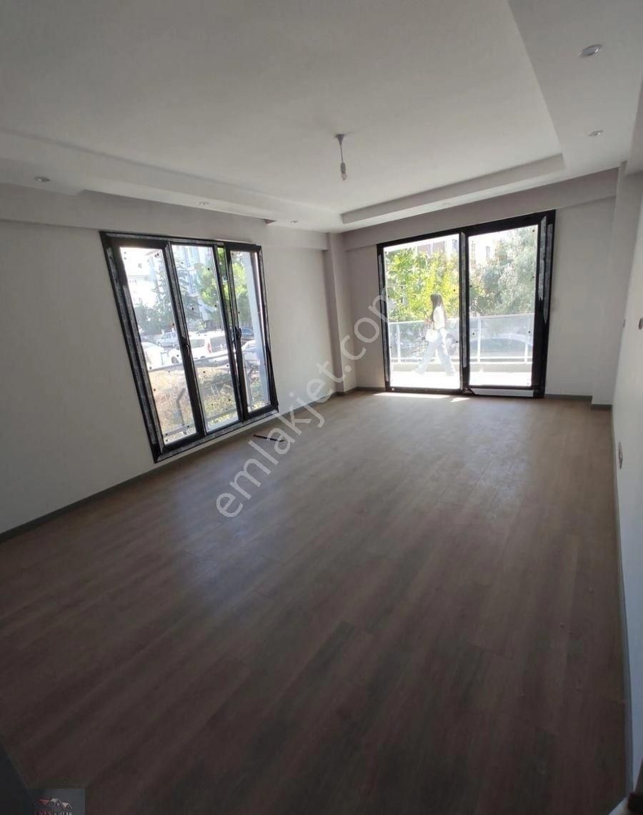 Pamukkale Bağbaşı Satılık Daire BAĞBAŞI PAZAR PAZARI YAKINI LÜKS 3+1 SIFIR DAİRE