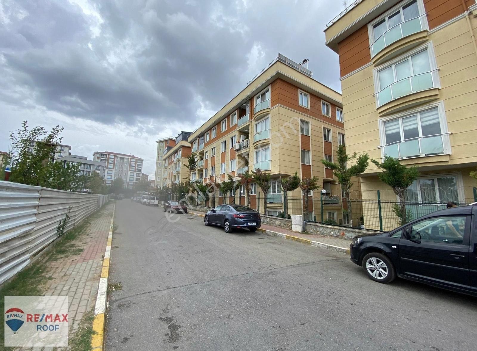 Pendik Kurtköy Satılık Daire Remax Roof tanSabiha Gökçen Hava Limanı Yakını Dubleks Daire