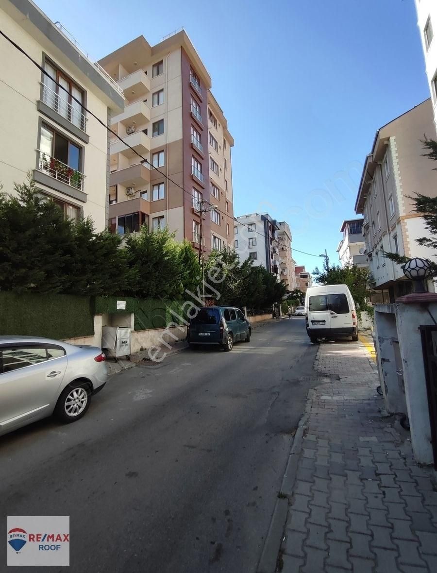 Kartal Yunus Satılık Daire Remax Roof'dan Kartal Yunus Mh.'de Satılık 2+1 Daire