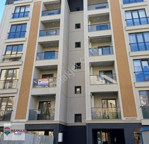 Pendik Bahçelievler Satılık Daire Remax Roof'dan Pendik Bahçelievler Mh.'de Sıfır 2+1 Daire