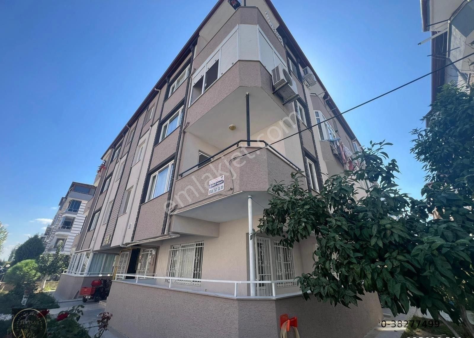 Edremit Altınkum Satılık Daire 🏡🏡TEK YETKİLİ ALÇINAR EMLAKTAN ARAKAT AYRI MUTFAK MASRAFSIZ 2+1🏡🏡