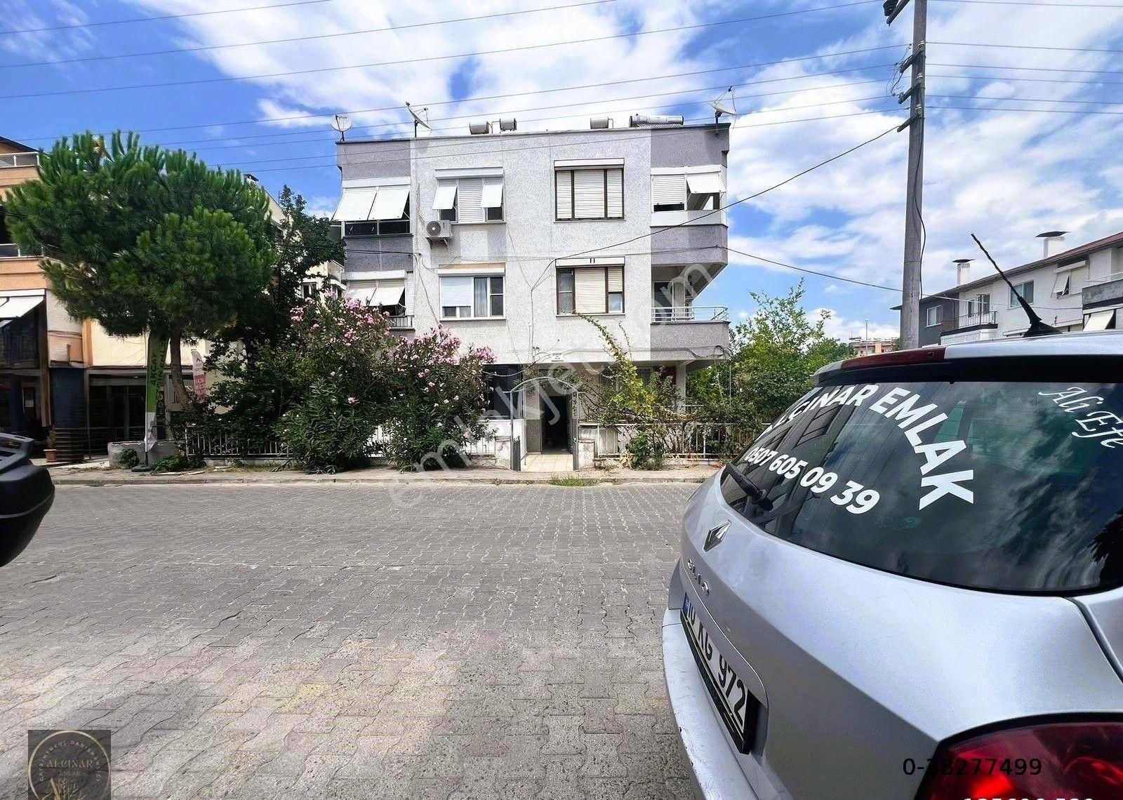 Edremit Sarıkız Satılık Daire 🏡🏡ALÇINAR EMLAKTAN DENİZE 100M AYRI MUTFAK ÖNCEPHE  3+1 DAİRE