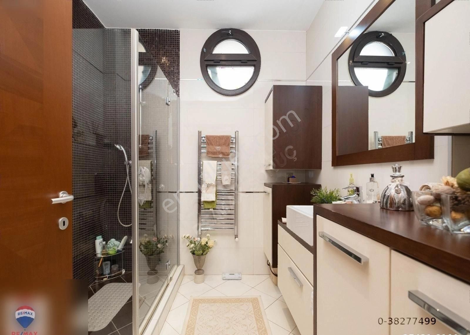 Caddebostan Vardar Sokak Katta Tek Ultra Lüks 4+1 Satılık!!!! - Görsel 4