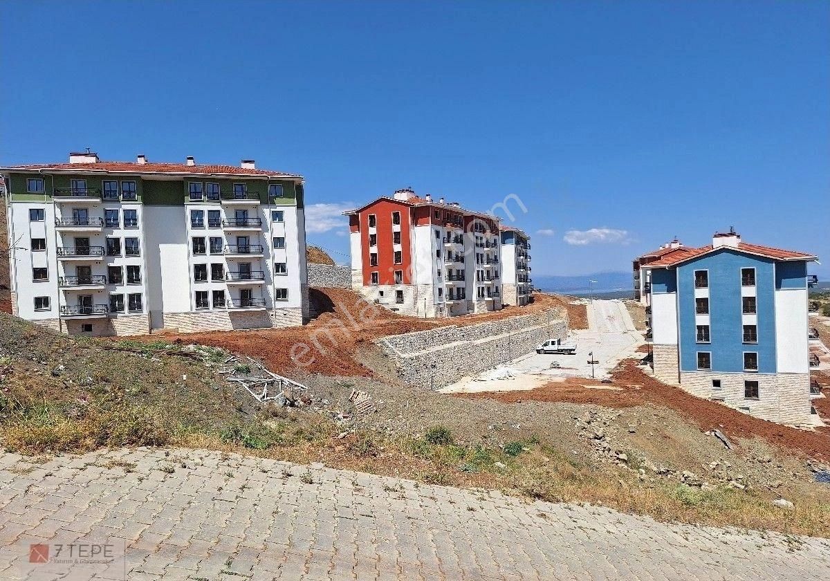 Beyşehir Üzümlü Satılık Konut İmarlı Beyşehir Üzümlü De Satılık 425m2 Kupon Arsa