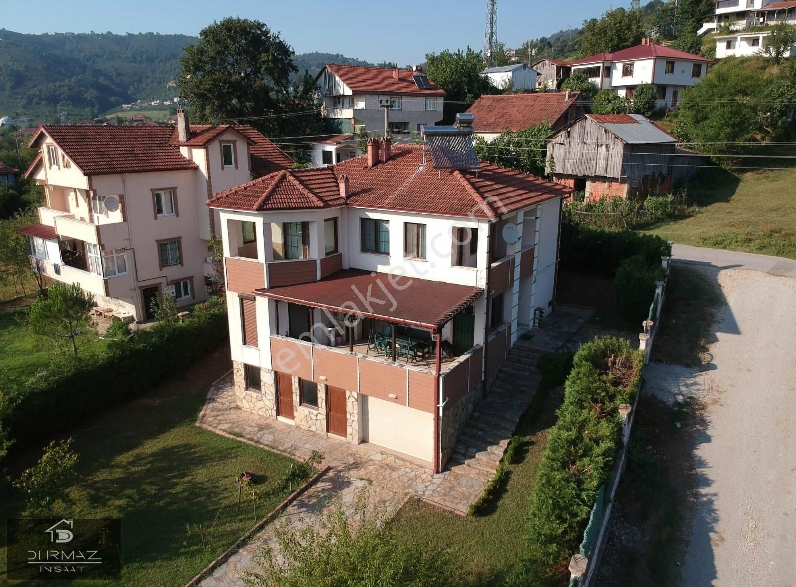 Akyazı Kuzuluk Ortamahalle Satılık Villa DURMAZ İNŞAAT'DAN HARİKA KONUMLU MÜSTAKİL VİLLA