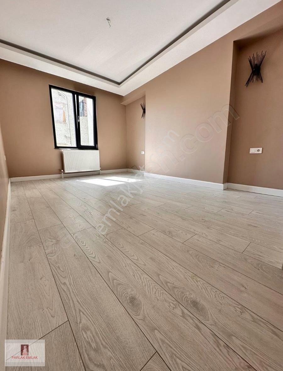 Üsküdar Sultantepe Kiralık Daire ÜSKÜDAR MERKEZ 2 YAŞ YENİ BİNADA 3+1 KİRALIK DAİRE