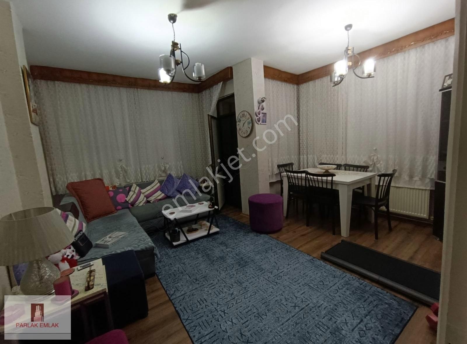 Üsküdar Sultantepe Satılık Daire ÜSKÜDAR MERKEZ TERCİH EDİLEN MAHALLEDE SATILIK 3+1 DAİRE