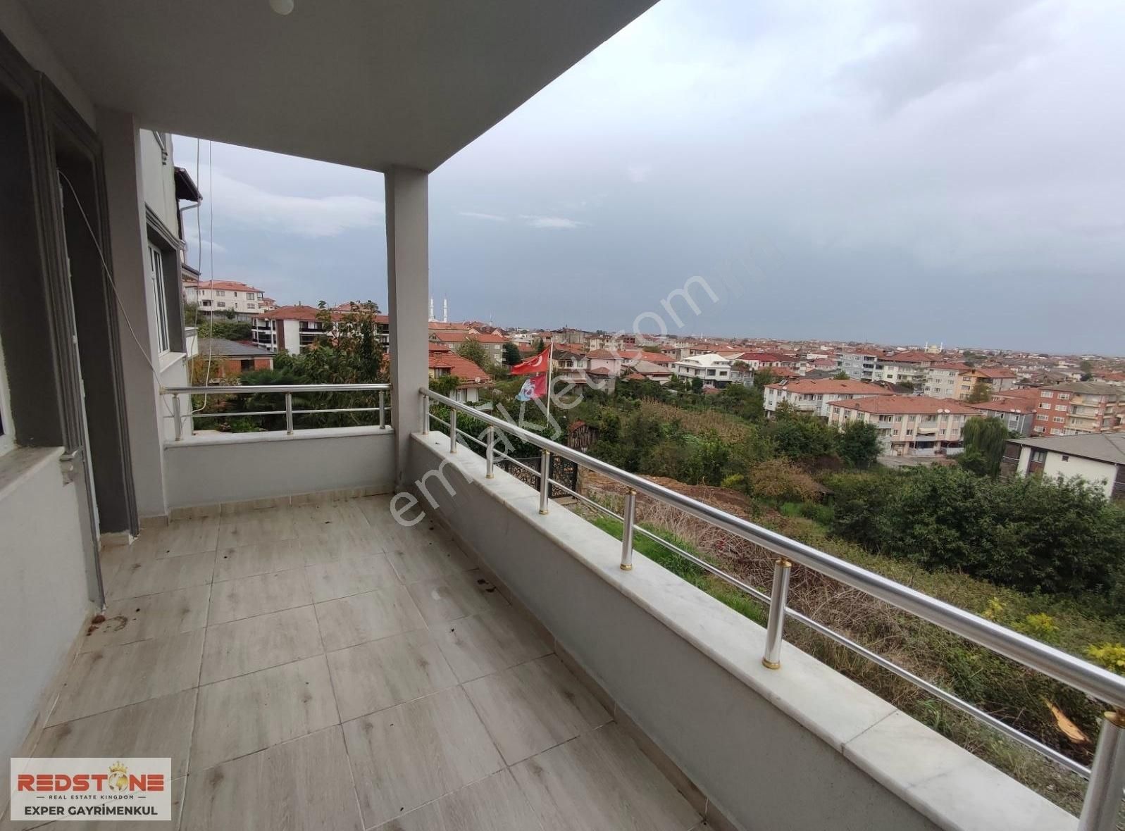 Karasu İncilli Kiralık Daire Karasu Merkeze Yakın 2+1 Geniş Mutfak Ayrı Kiralık Daire