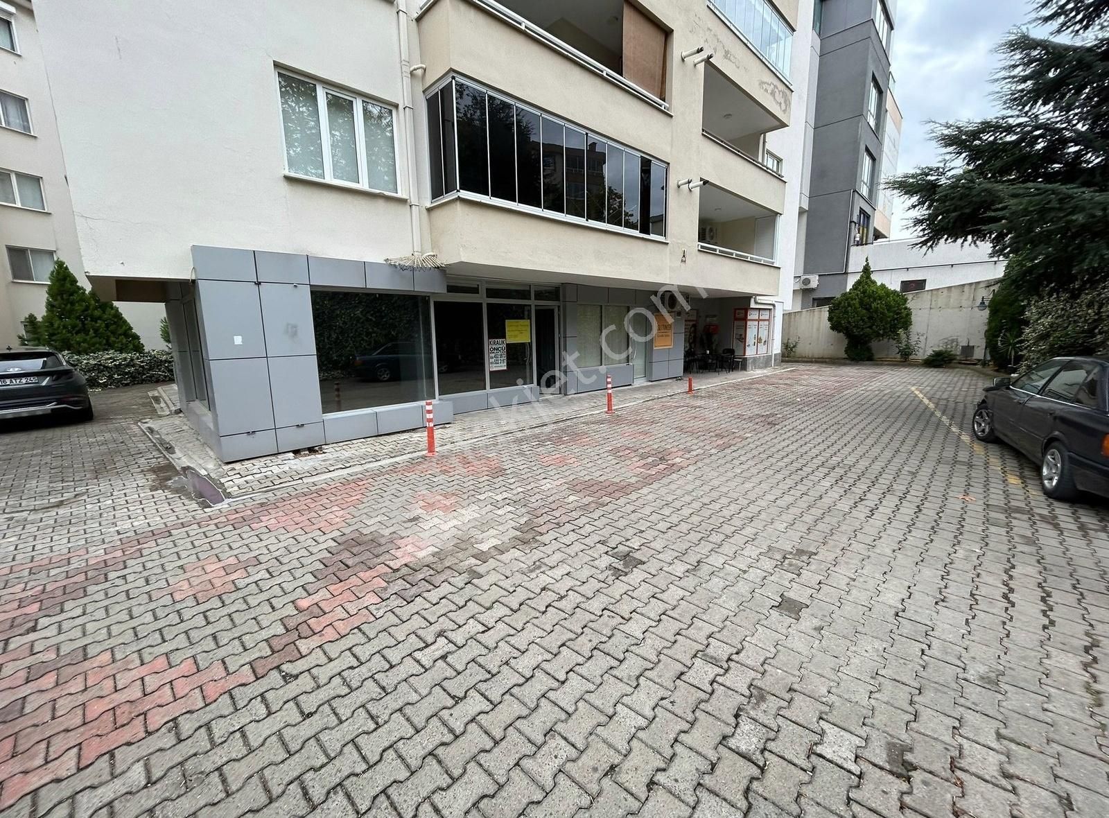 Nilüfer Barış Kiralık Ofis BARIŞ MAHALLESİ ACIBADEM HASTANESİ VE FSM METROYA YAKIN OFİS