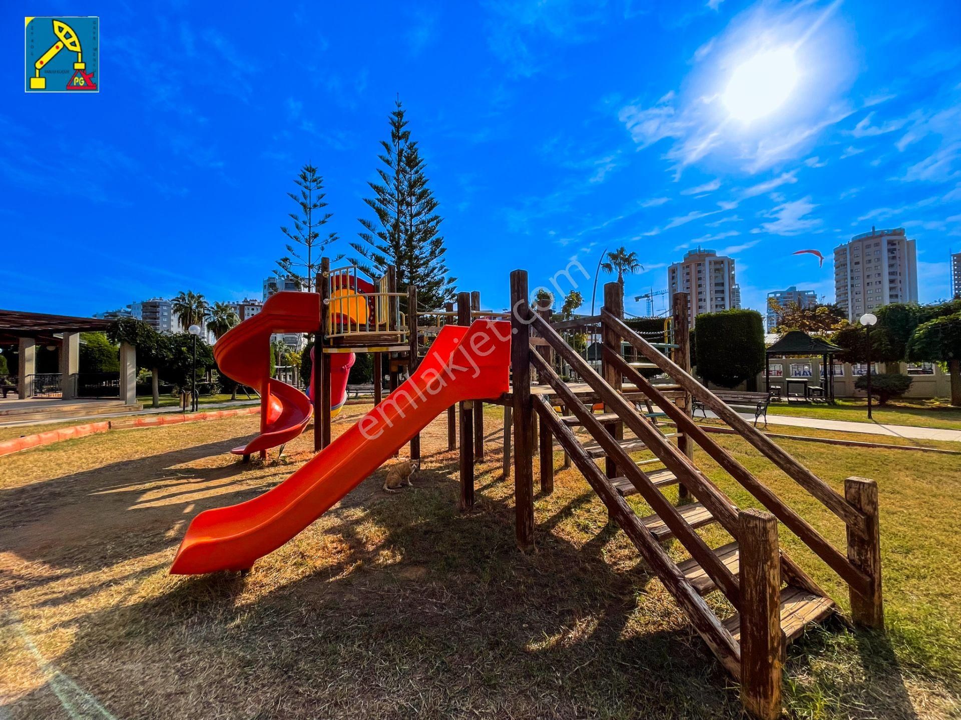 Yenişehir Cumhuriyet Konutları 5+1 380m2 Lüks Her Kat Tek Daire - Görsel 32