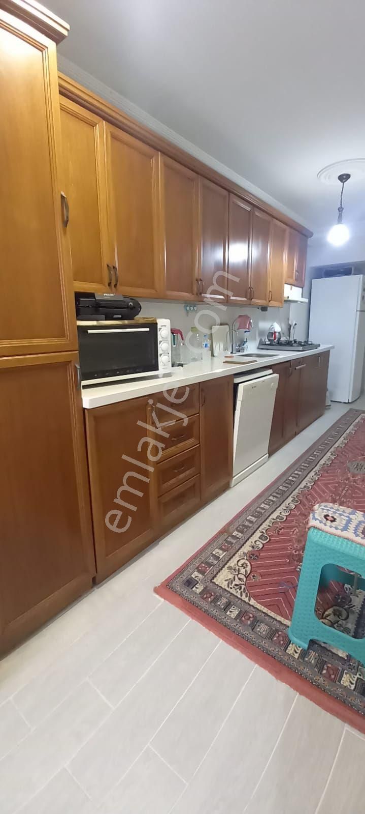 Esenyurt Mehterçeşme Kiralık Daire Esenyurt Klas,dan Ful Eşyalı Kiralik Daire