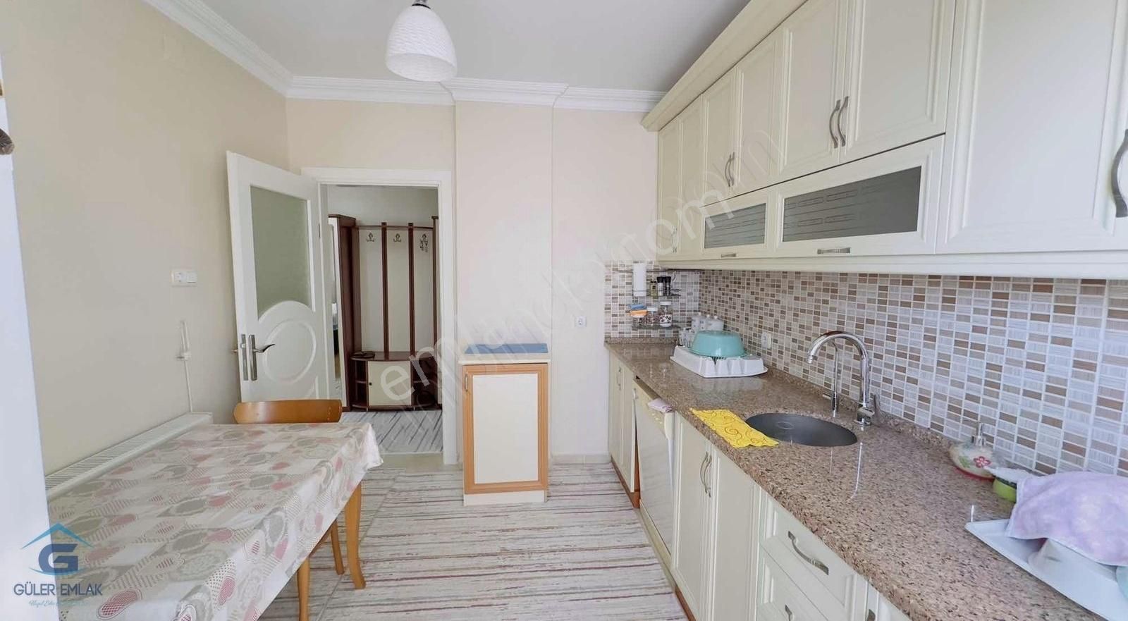 Turgutlu Yeni Satılık Daire YENİ MAHALLE SON SOKAK ÜZERİNDE SATILIK 3+1 DAİRE