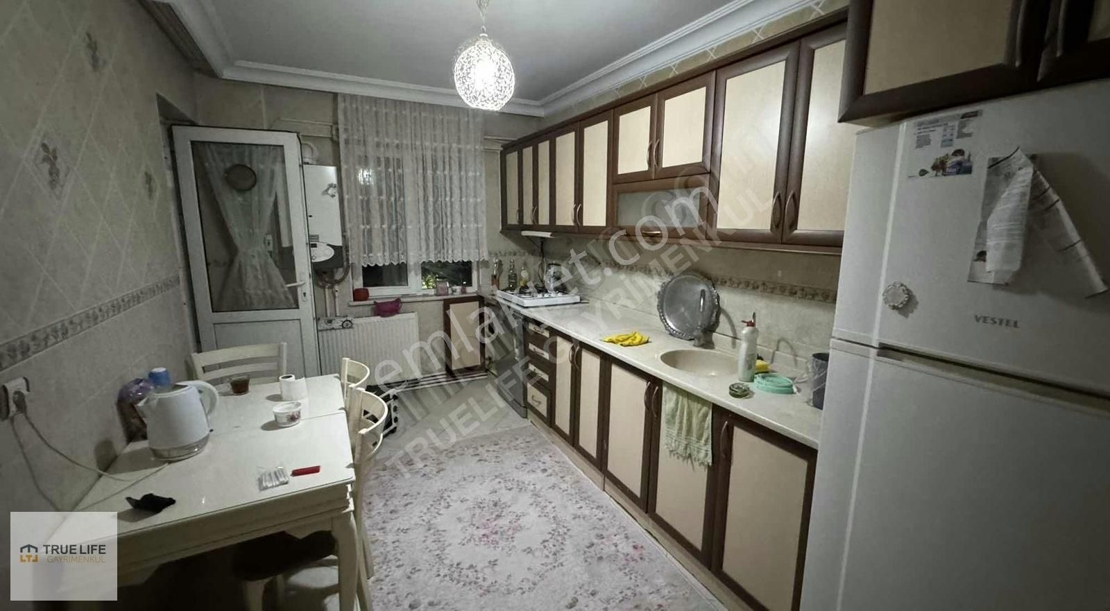 Gölcük Topçular Satılık Daire *TOPÇULAR HASTANE YAKINI ACİL 3+1*