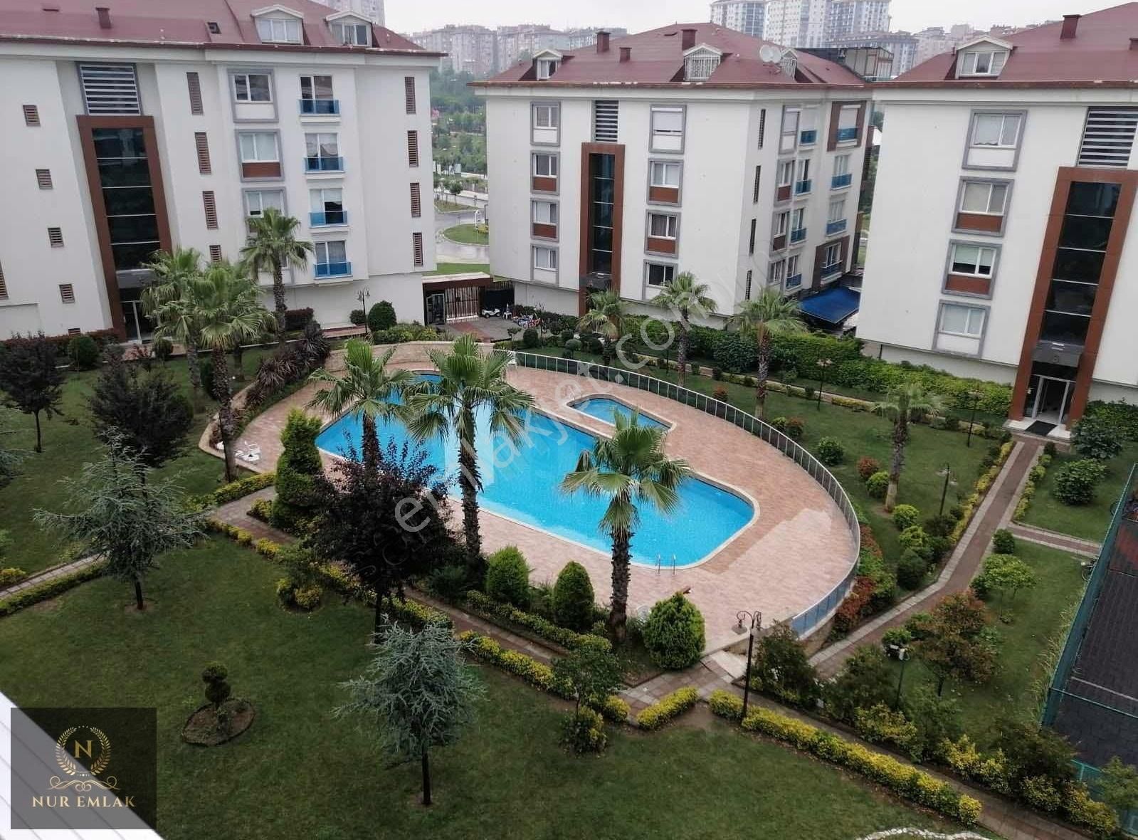 Beylikdüzü Adnan Kahveci Satılık Daire DORAPARK BİRDE VADİ CEPHELİ ARA KAT 3+1 LÜX DAİRE