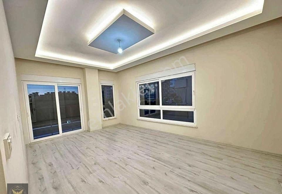 Beylikdüzü Beylikdüzü OSB Satılık Daire ŞAHİN İNŞAAT'TAN ACİLL SATILIK FIRSAT DAİRE...