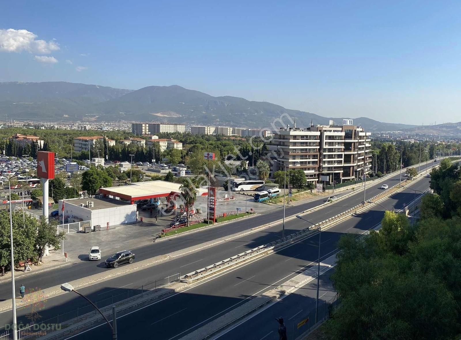 Bornova Erzene Satılık Daire DOĞA DOSTU'ndan EVKA3 METRO YANIBAŞI MUHTEŞEM KONUMLU 3+1