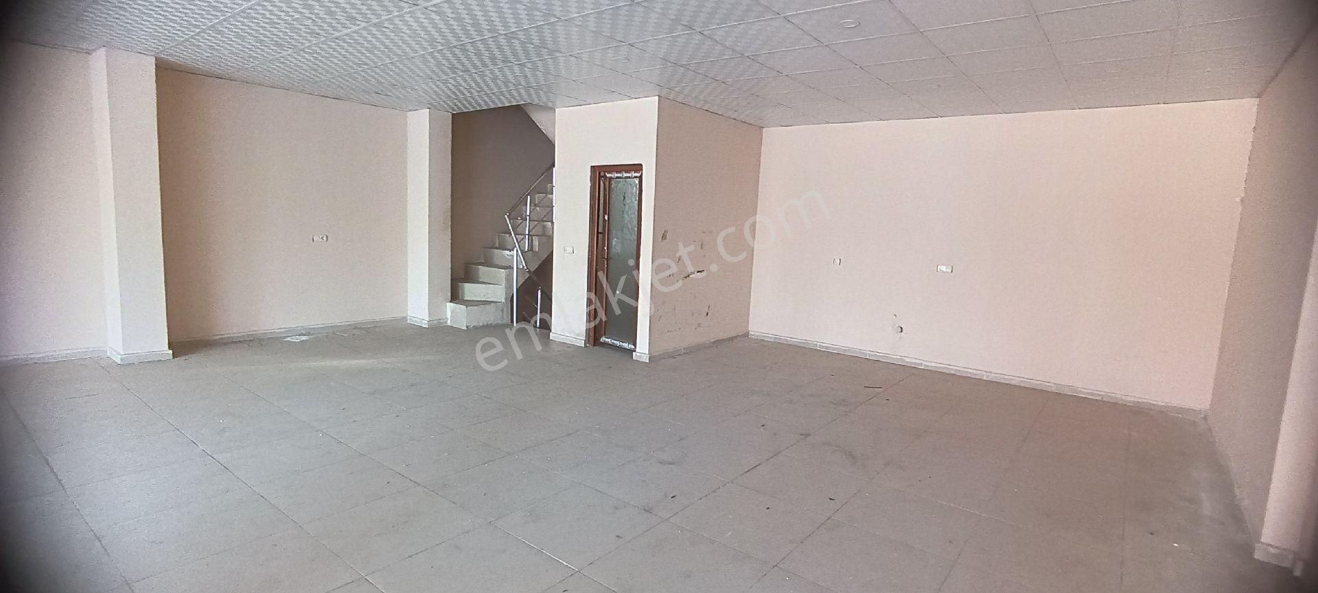 Karaköprü Seyrantepe Kiralık Dükkan & Mağaza MAŞUK İşlek cadde'de 3katlı Kiralık İş yeri 