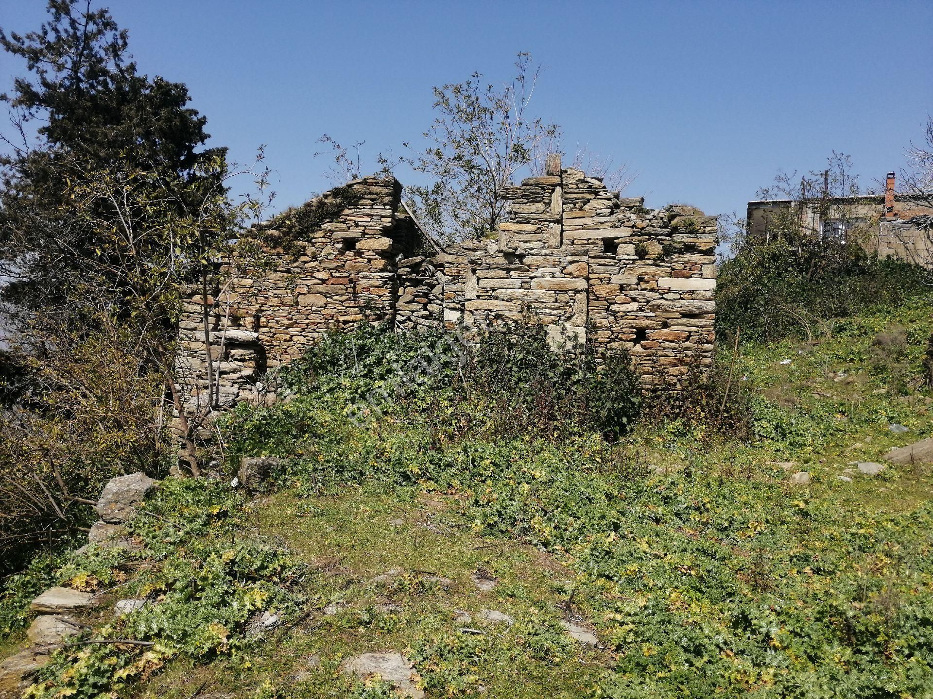 Söke Burunköy Satılık Villa İmarlı Aydın Soke Burunkoy Mahallesi'nde Manzarali,515m,imarli Koy Evi Ve Arsasi