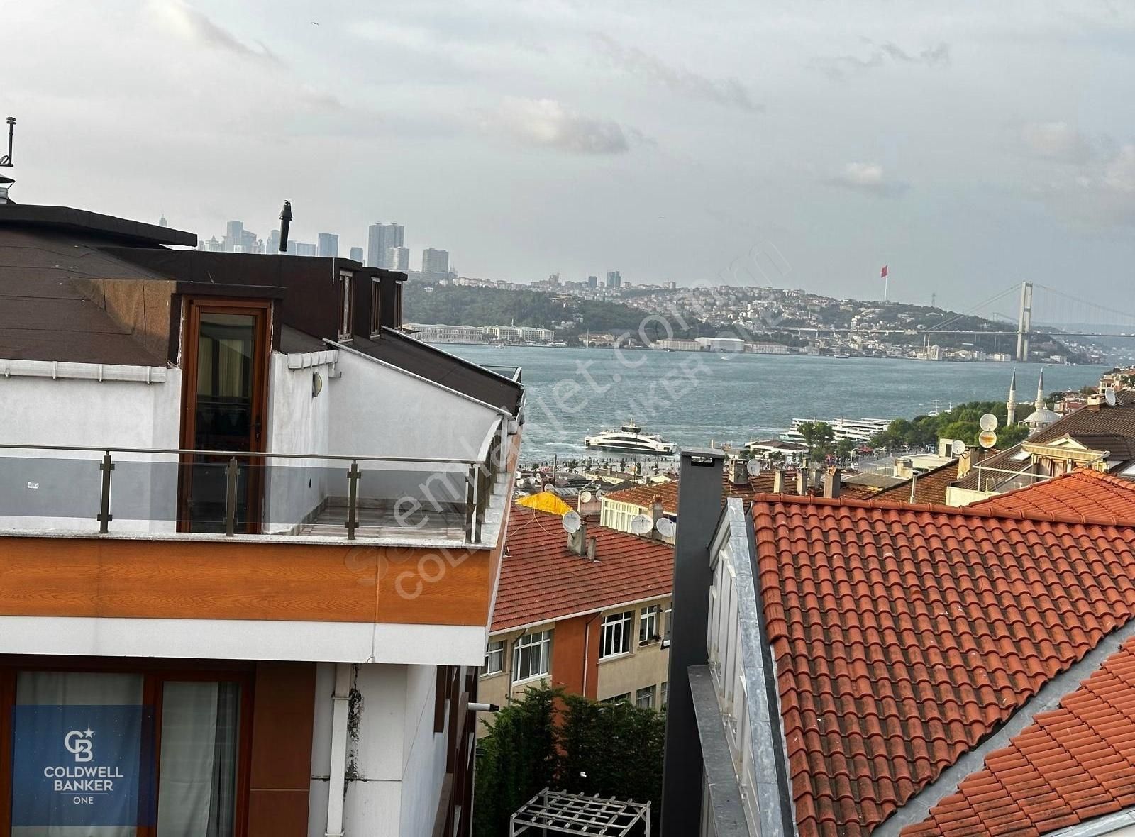 Üsküdar Aziz Mahmut Hüdayi Satılık Daire AZİZ MAHMUT HÜDAİ'DE BOĞAZ MANZARALI SATILIK 2+2 DUBLEKS DAİRE