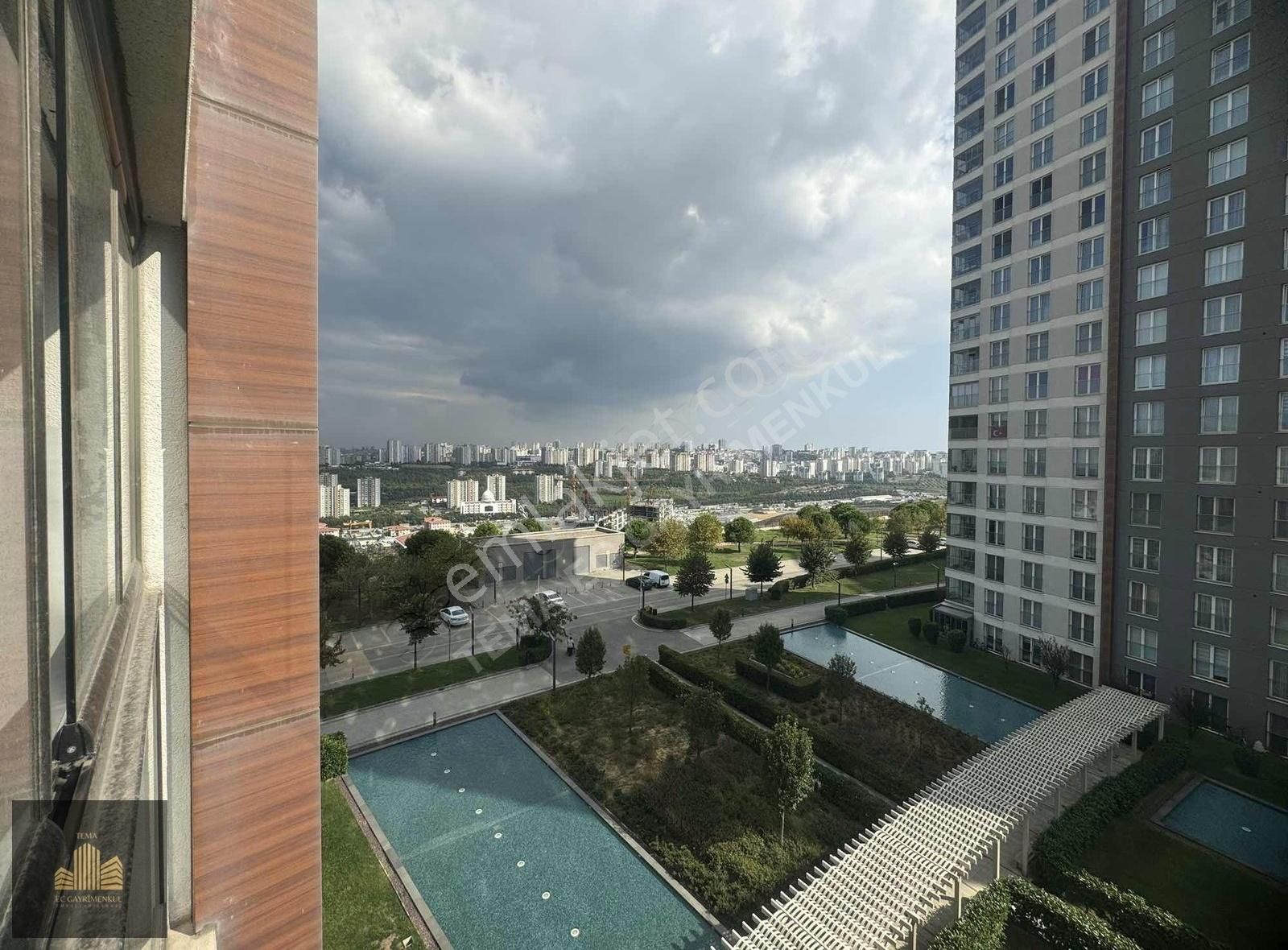 Küçükçekmece Atakent Satılık Daire TEMA İSTANBUL 1 DE SATILIK 2+1 122 PEYZAJ MANZARALI DAİRE