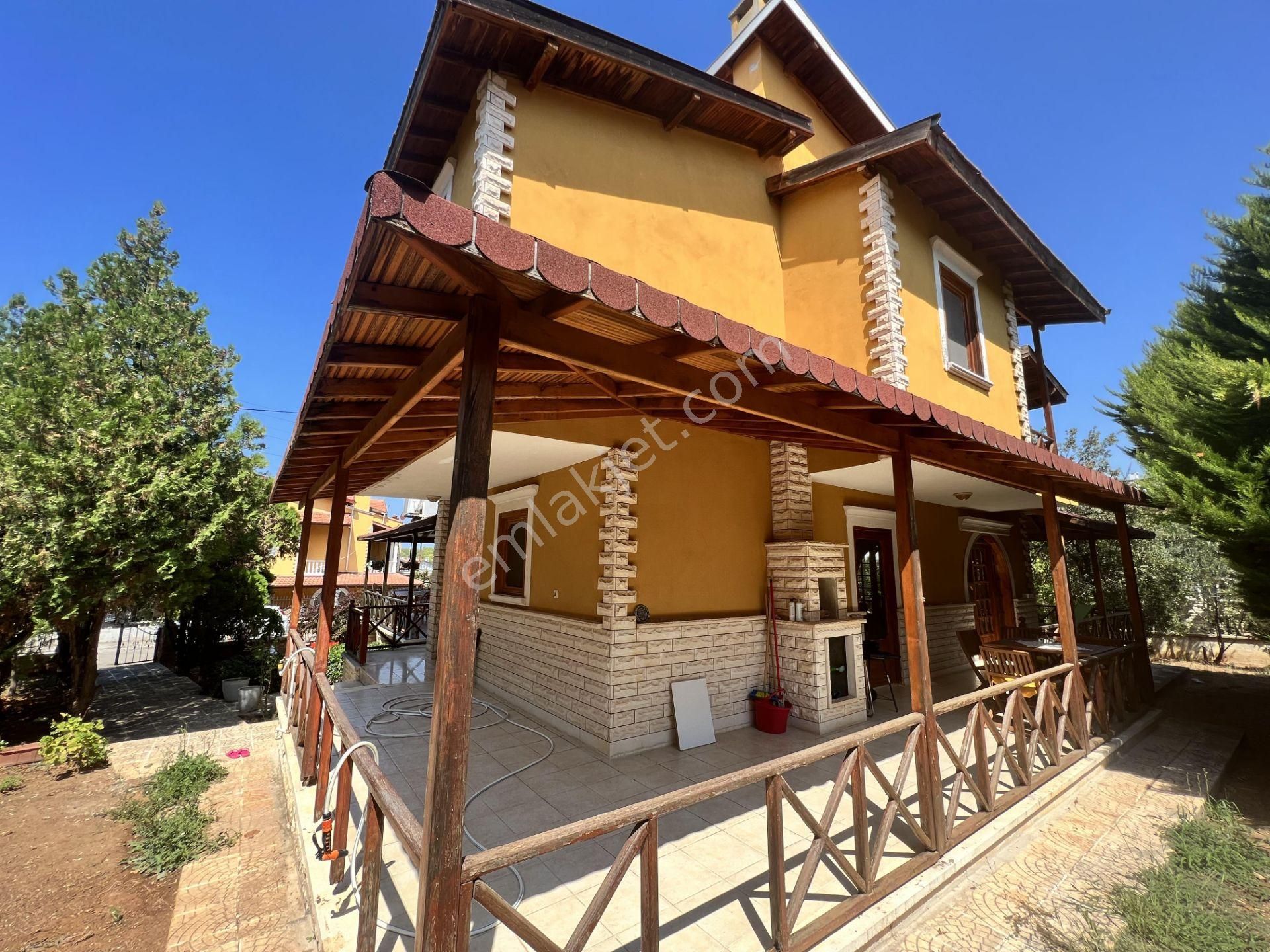 Ayvalık Küçükköy Satılık Villa BALIKESİR AYVALIK SARIMSAKLI DA SATILIK VİLLA.DENİZE 90 METRE